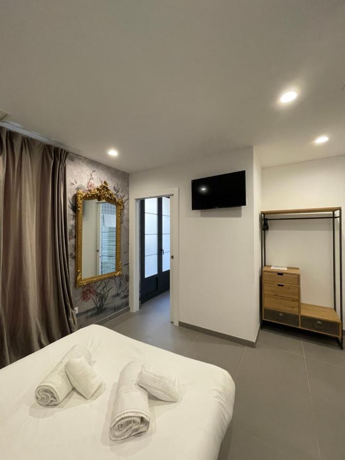 Vtz The Botanic Hostel Zaragoza Exterior photo